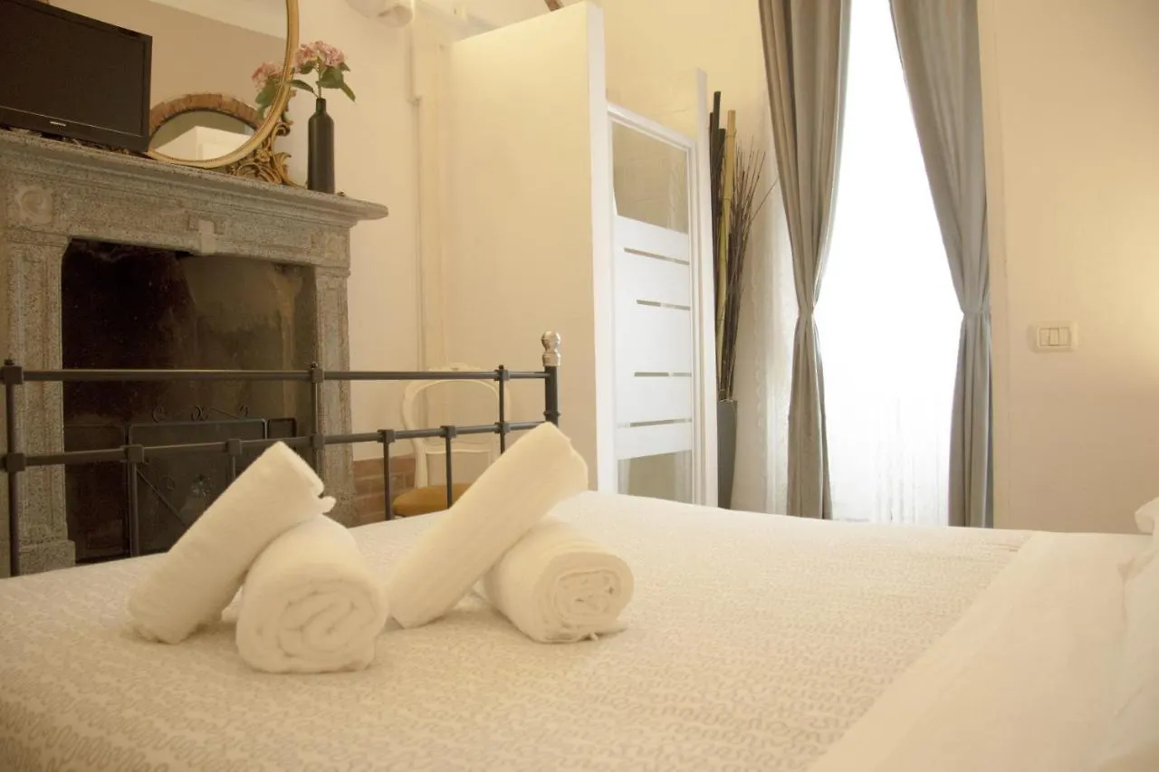 B&B 7 Archi Como